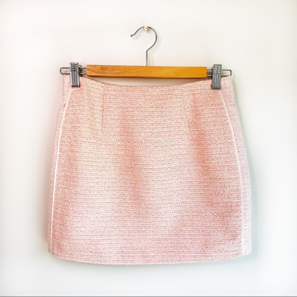 Aritzia Dresses & Skirts - SALE❤️‍🔥WILFRED Pink Tweed Mini Skirt